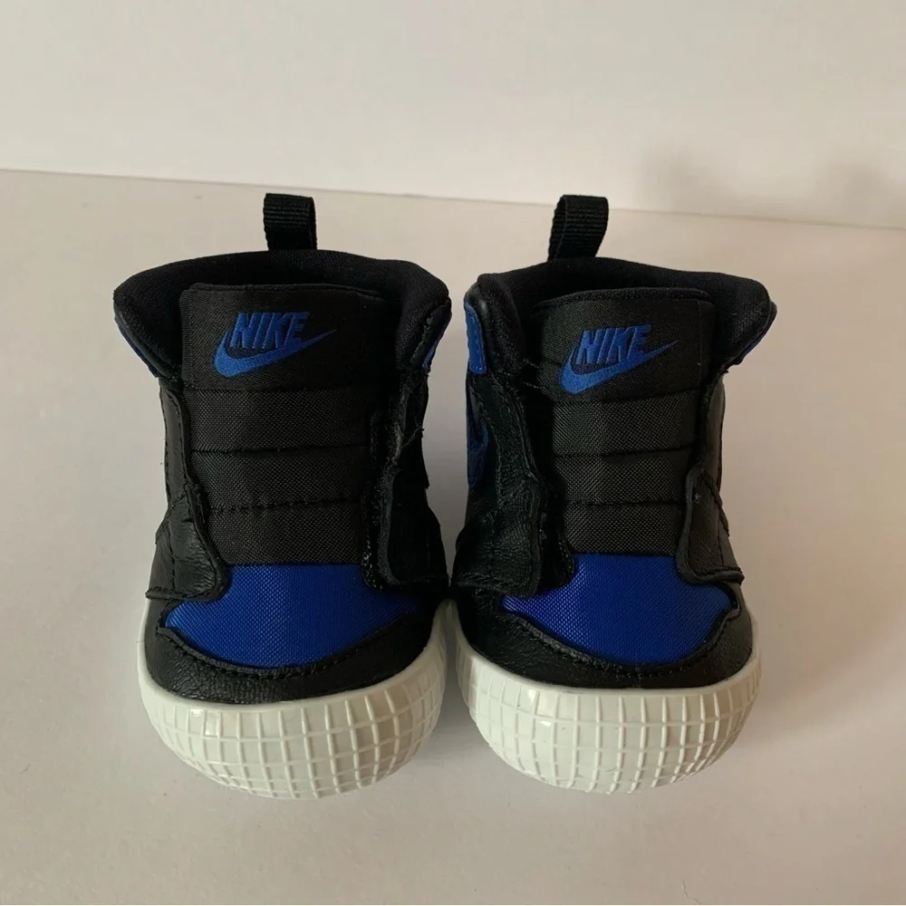 NIB. JORDAN Air Jordan Retro 1 Crib Booties